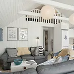 Cozy Summer House Close To The Nyaraló *