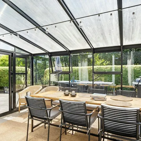 Cozy Summer House Close To The 別荘