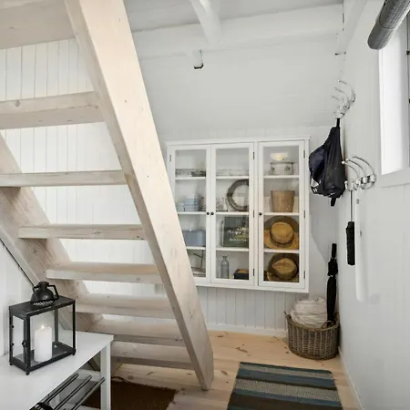 Cozy Summer House Close To The 別荘 *