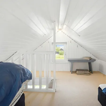 Cozy Summer House Close To The Sjølund